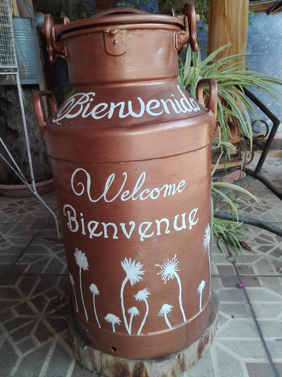 Hostal Casa Vieja Chiquimula Bagian luar foto