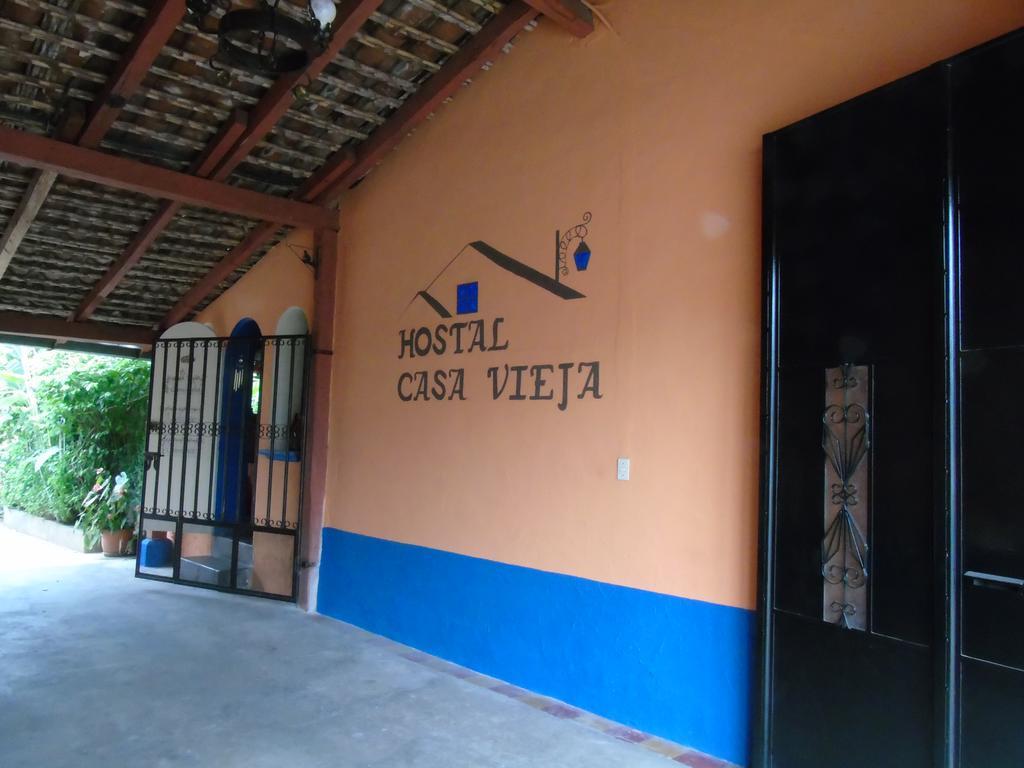 Hostal Casa Vieja Chiquimula Bagian luar foto