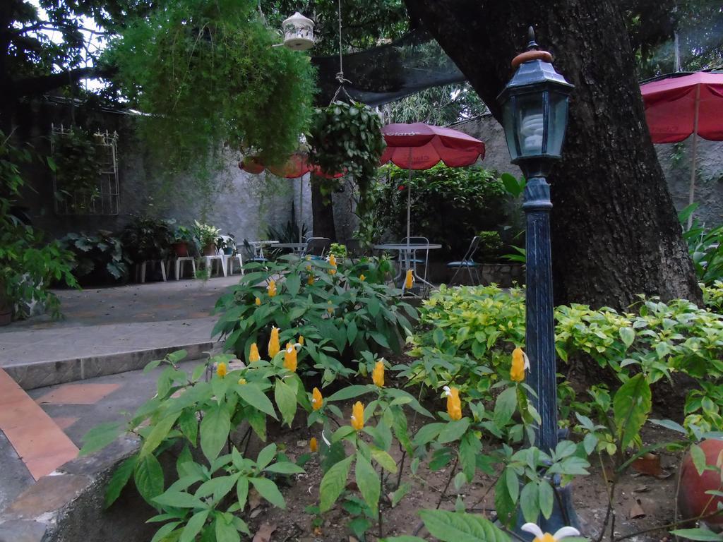Hostal Casa Vieja Chiquimula Bagian luar foto