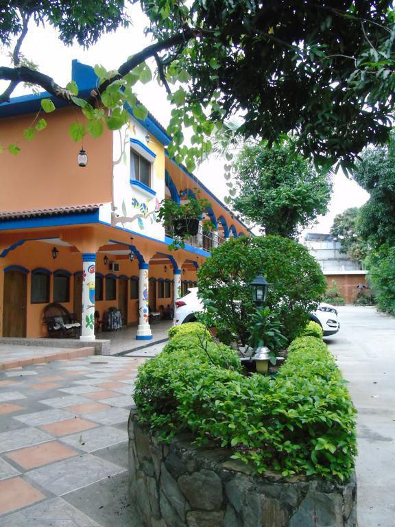 Hostal Casa Vieja Chiquimula Bagian luar foto